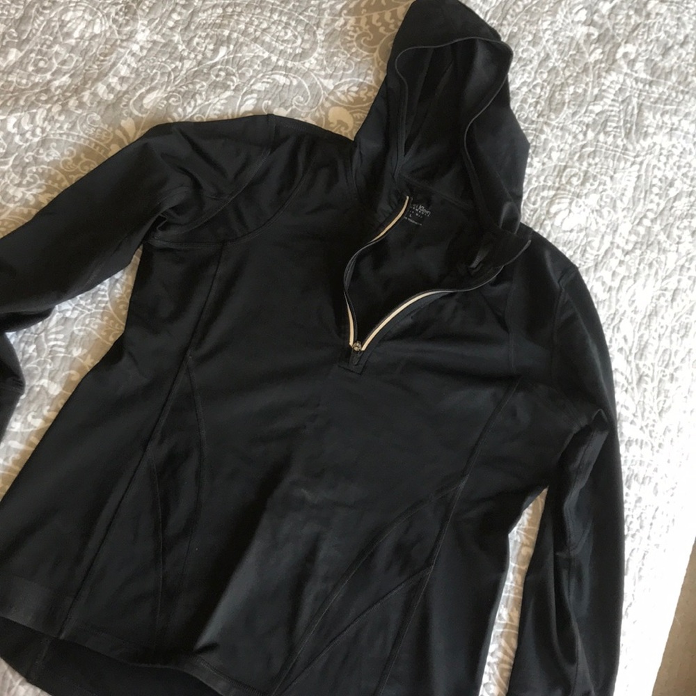 Calvin Klein pull over workout top